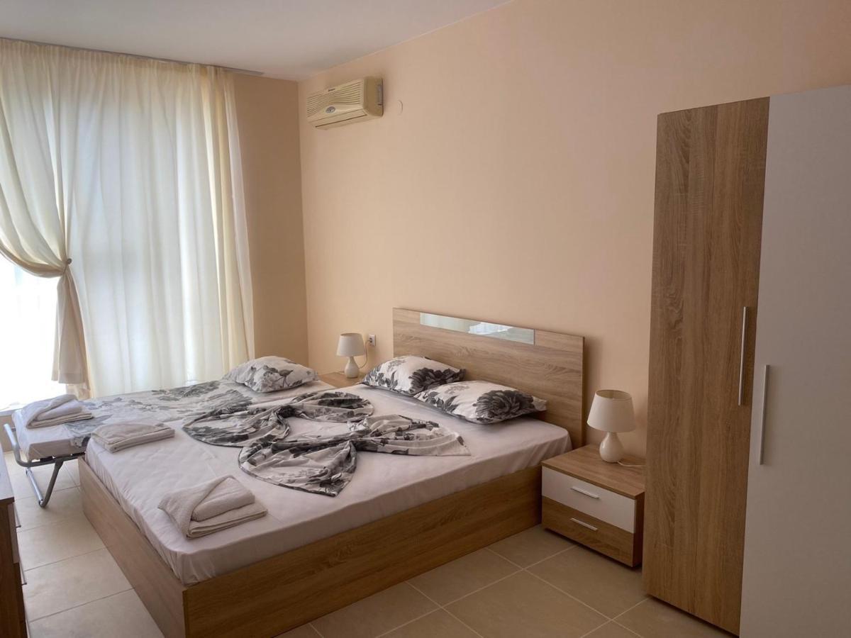 Golden Sea View Apartments 1 Πομόριε Εξωτερικό φωτογραφία