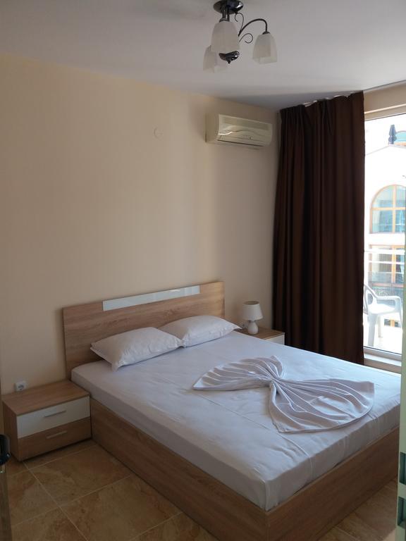 Golden Sea View Apartments 1 Πομόριε Εξωτερικό φωτογραφία